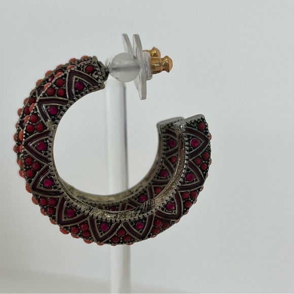 Vintage Coral and Bright Pink Hoop Earrings - Picture 2 of 5